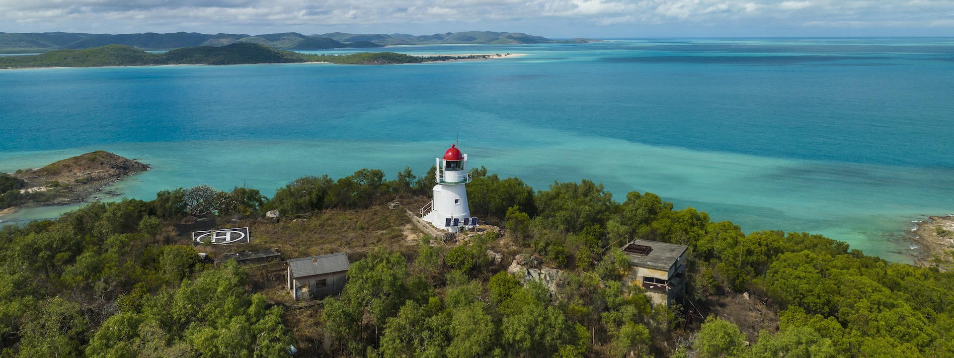 AUSTRALIA STARTS WITH QUEENSLAND: UNVEILING THE SUNSHINE STATE'S SPECTACULAR WONDERS