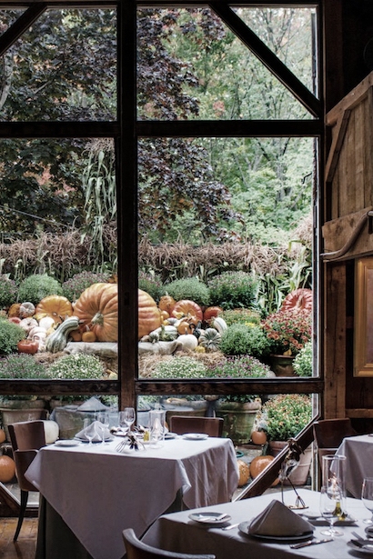 AROUND THE TABLE: QUINTESSENTIAL THANKSGIVING GETAWAYS